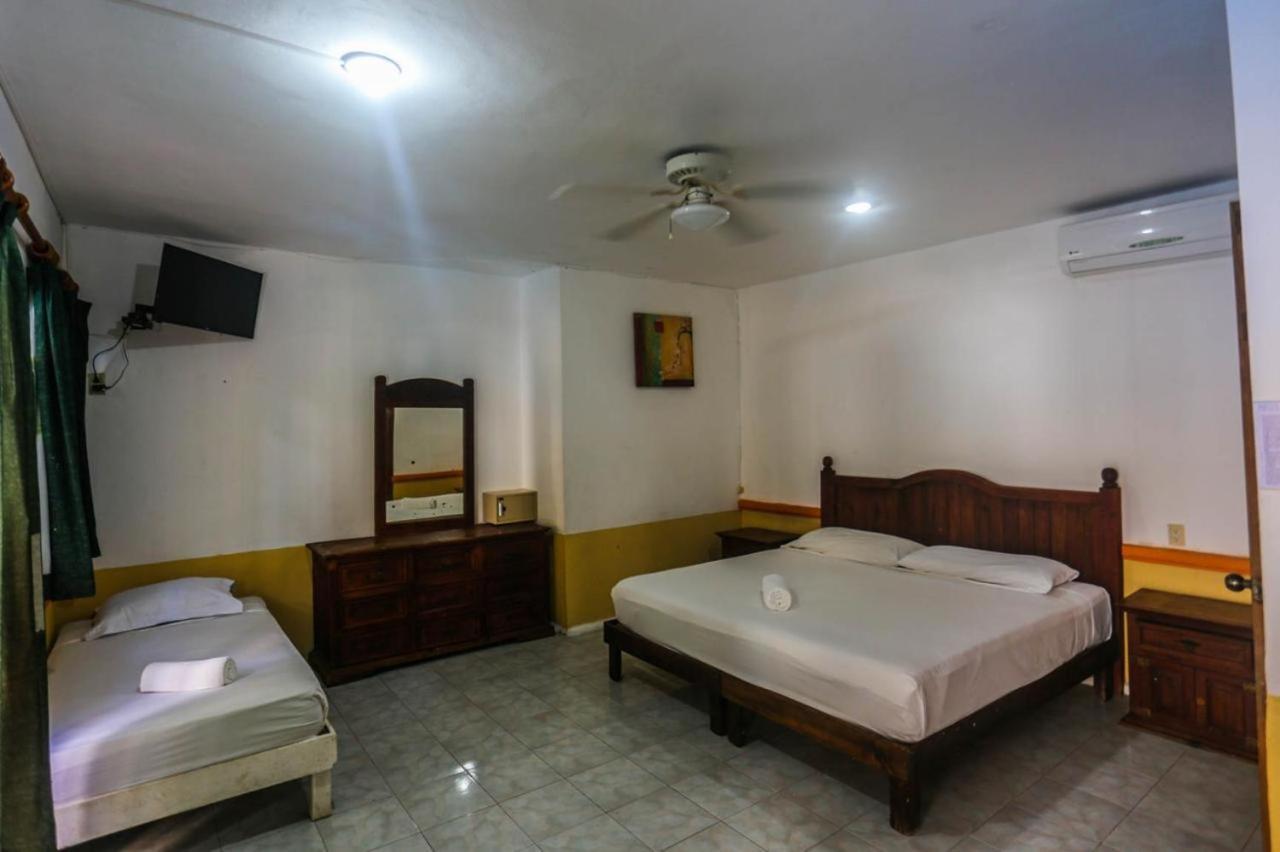 Hotel Vista Caribe 5Ta Av A 5 Pasos De La Playa Playa del Carmen Extérieur photo