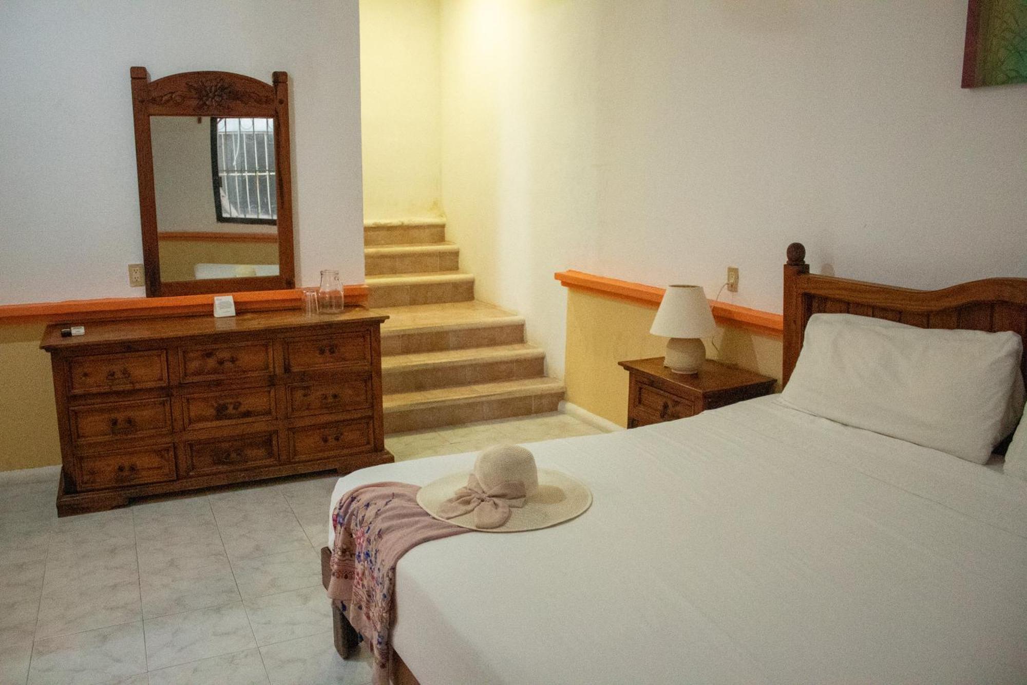 Hotel Vista Caribe 5Ta Av A 5 Pasos De La Playa Playa del Carmen Extérieur photo