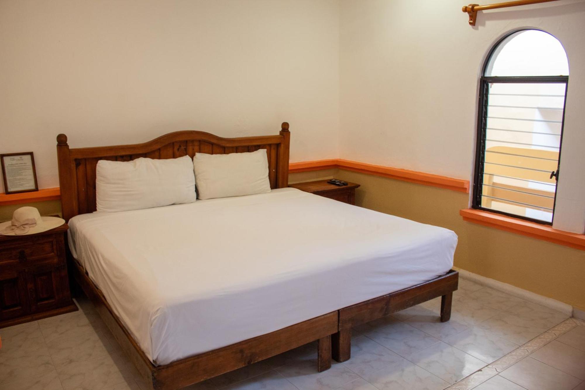 Hotel Vista Caribe 5Ta Av A 5 Pasos De La Playa Playa del Carmen Extérieur photo