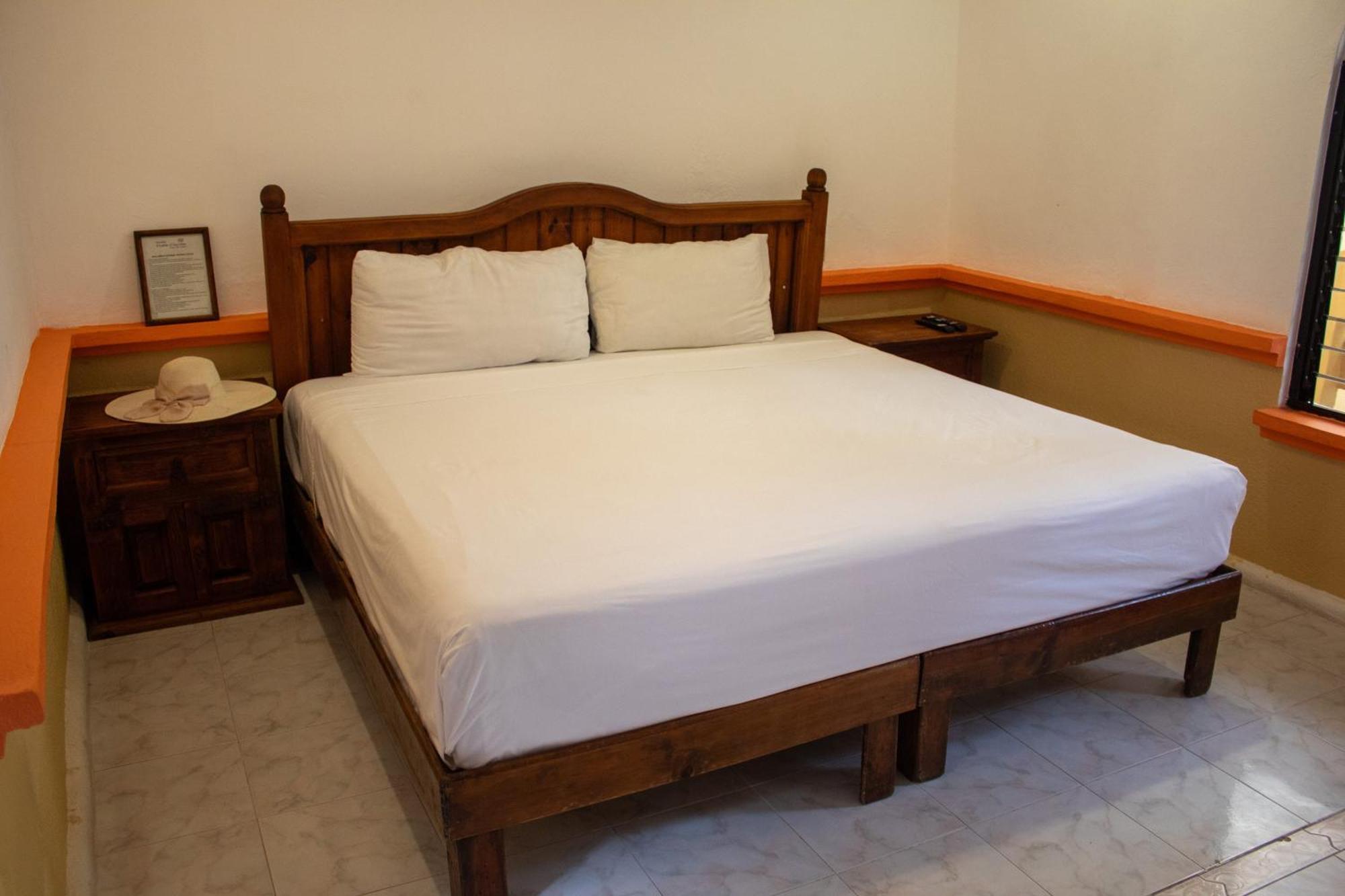 Hotel Vista Caribe 5Ta Av A 5 Pasos De La Playa Playa del Carmen Extérieur photo