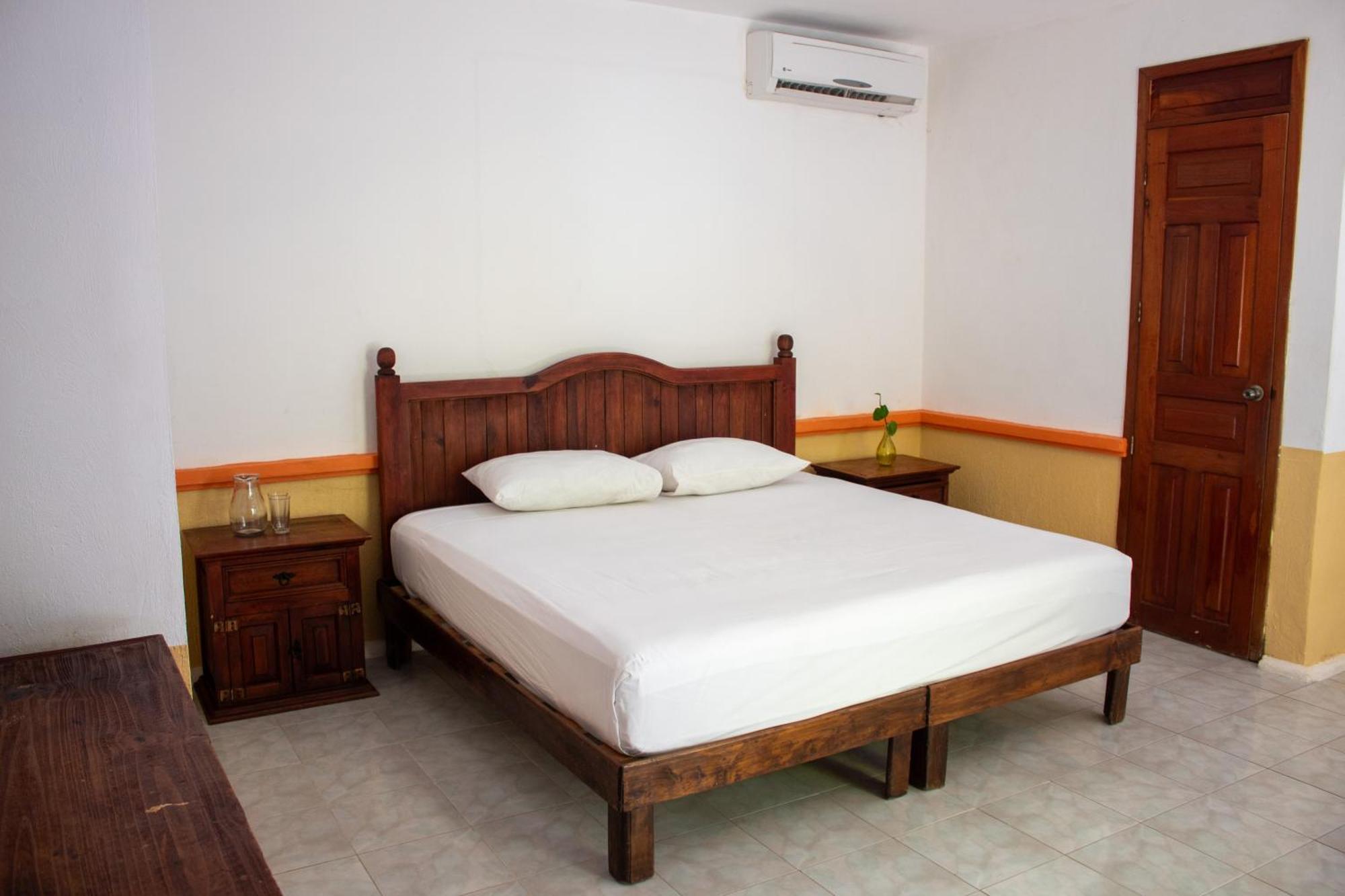 Hotel Vista Caribe 5Ta Av A 5 Pasos De La Playa Playa del Carmen Extérieur photo