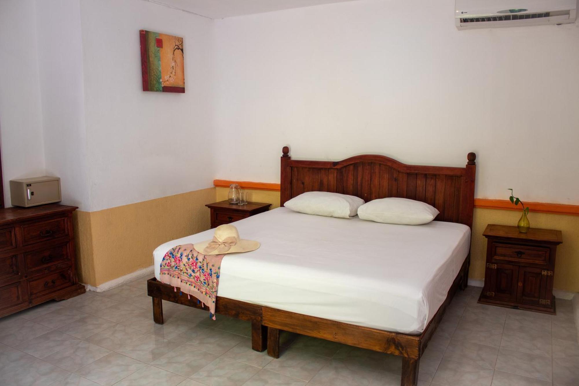 Hotel Vista Caribe 5Ta Av A 5 Pasos De La Playa Playa del Carmen Extérieur photo