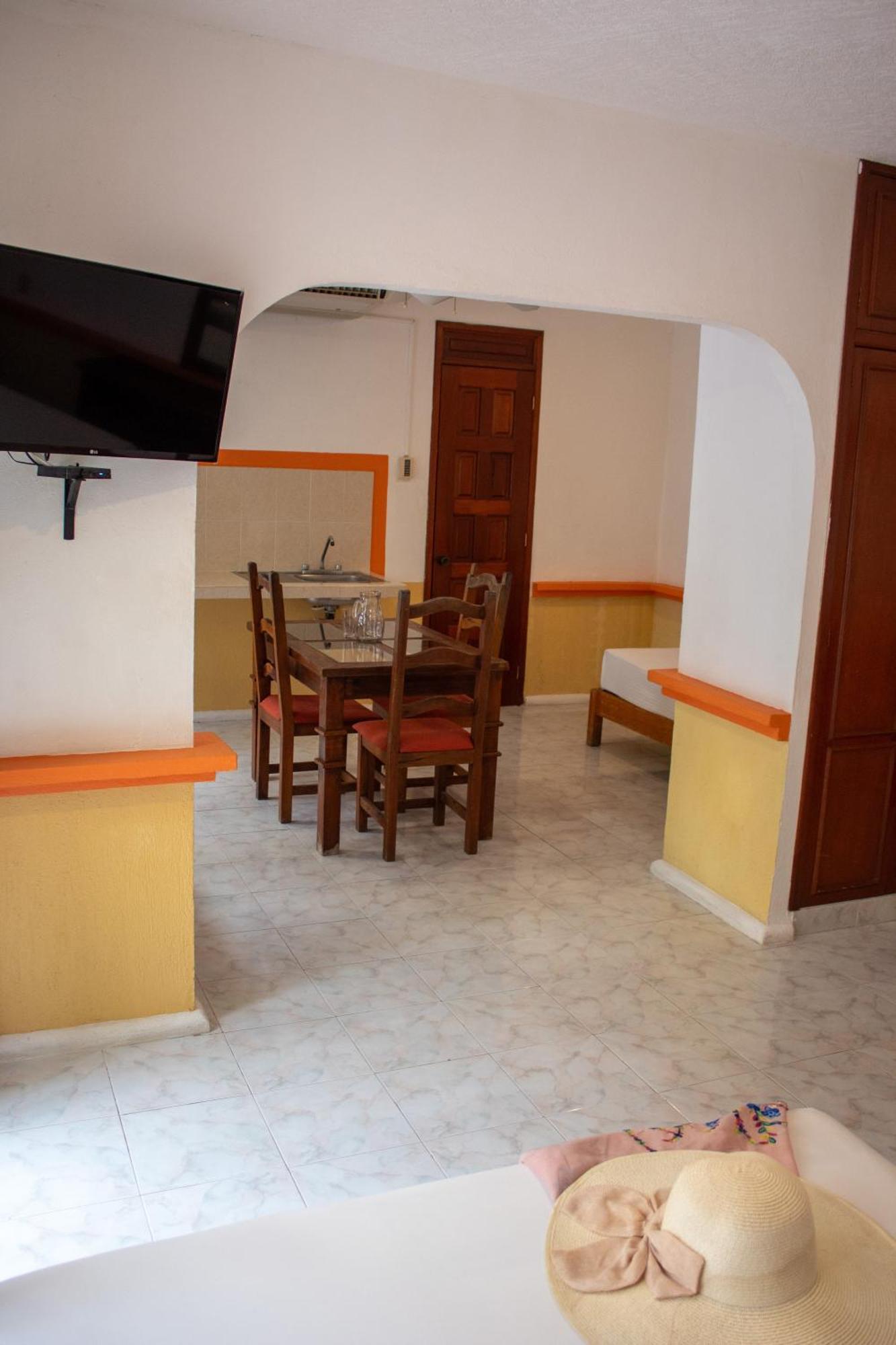 Hotel Vista Caribe 5Ta Av A 5 Pasos De La Playa Playa del Carmen Extérieur photo